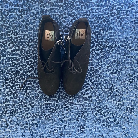 Black Wedges. - Picture 3 of 4